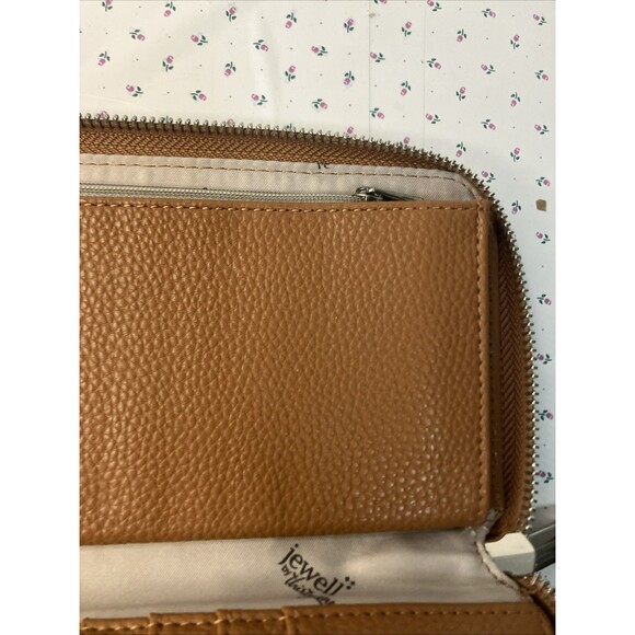 Thirty One Jewel Cork Style Wallet All About The Benjamin’s - Picture 10 of 13